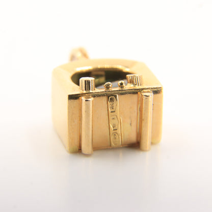 Vintage 18ct Yellow Gold Retro TV Charm Green Gem UnoAErre Pendant Collectible