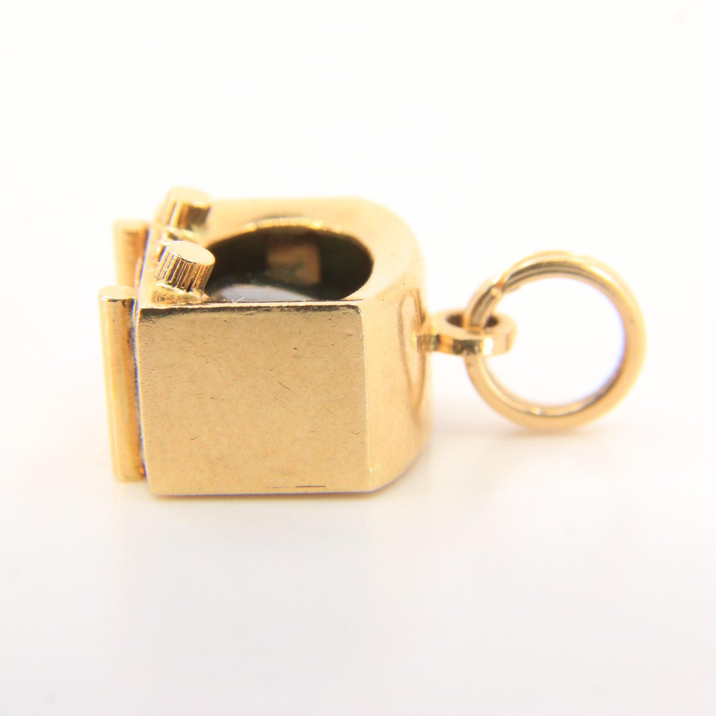 Vintage 18ct Yellow Gold Retro TV Charm Green Gem UnoAErre Pendant Collectible