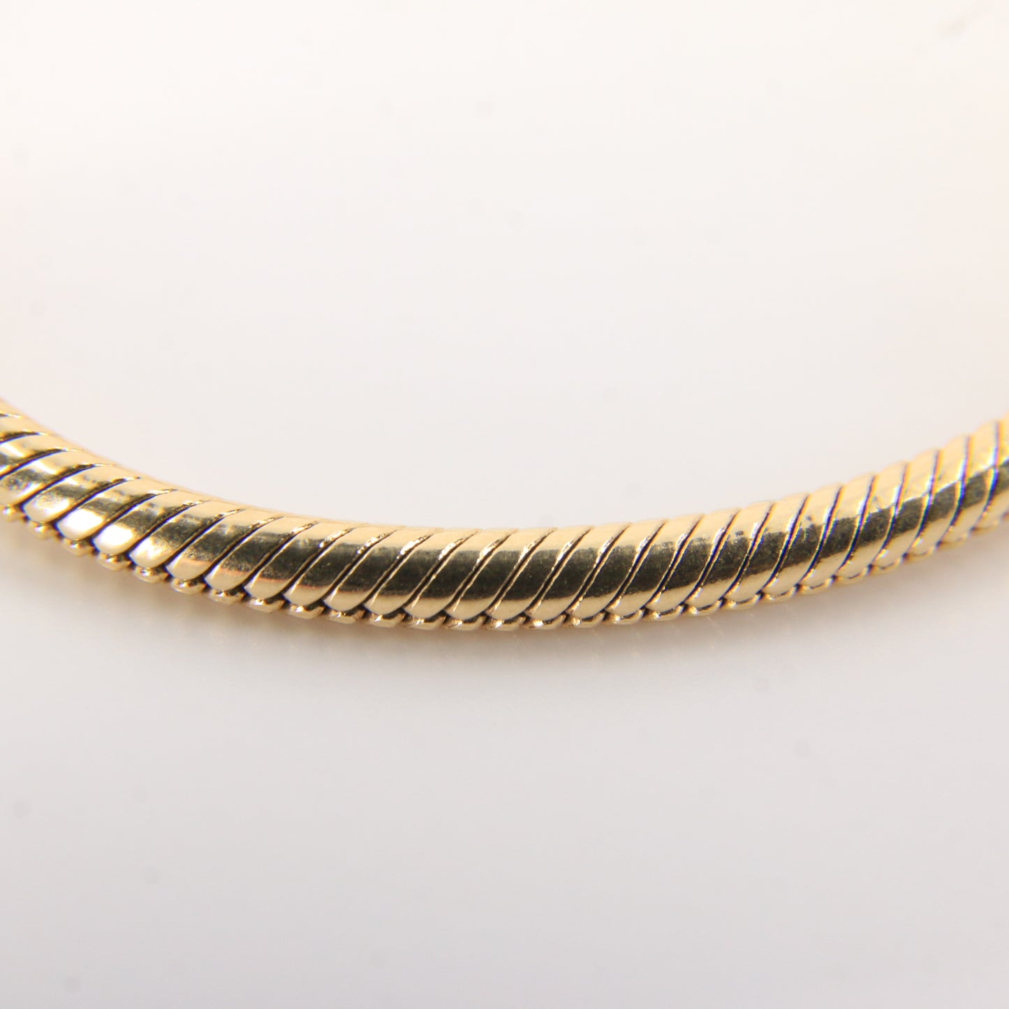 Pandora 14ct Solid Gold Snake Chain Bracelet 19cm Yellow Gold Moments Collection