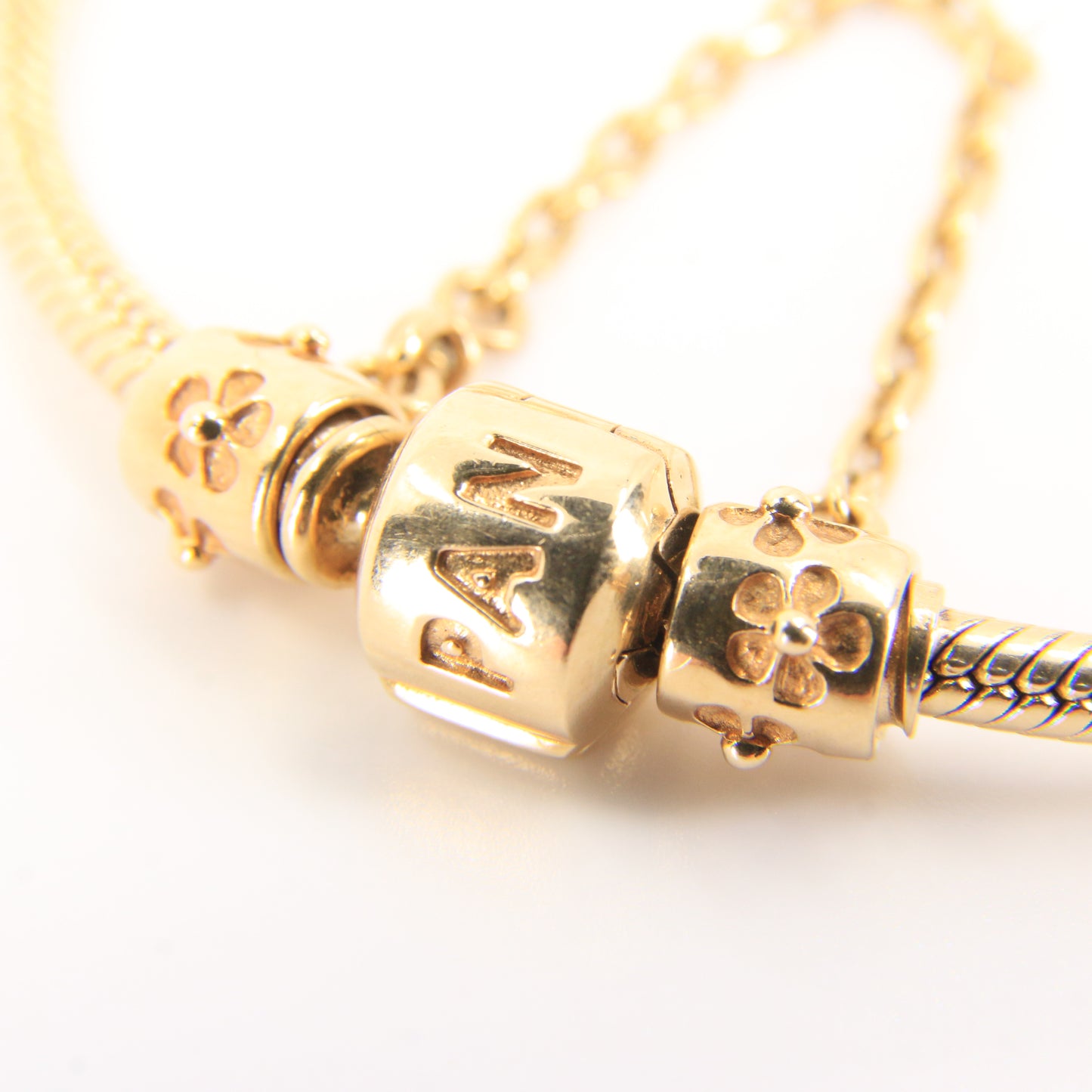 Pandora 14ct Solid Gold Snake Chain Bracelet 19cm Yellow Gold Moments Collection