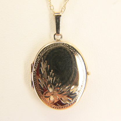 Vintage 9ct Gold Floral Oval Locket Pendant Necklace 18" Singapore Chain Boxed
