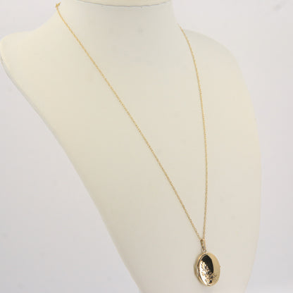 Vintage 9ct Gold Floral Oval Locket Pendant Necklace 18" Singapore Chain Boxed