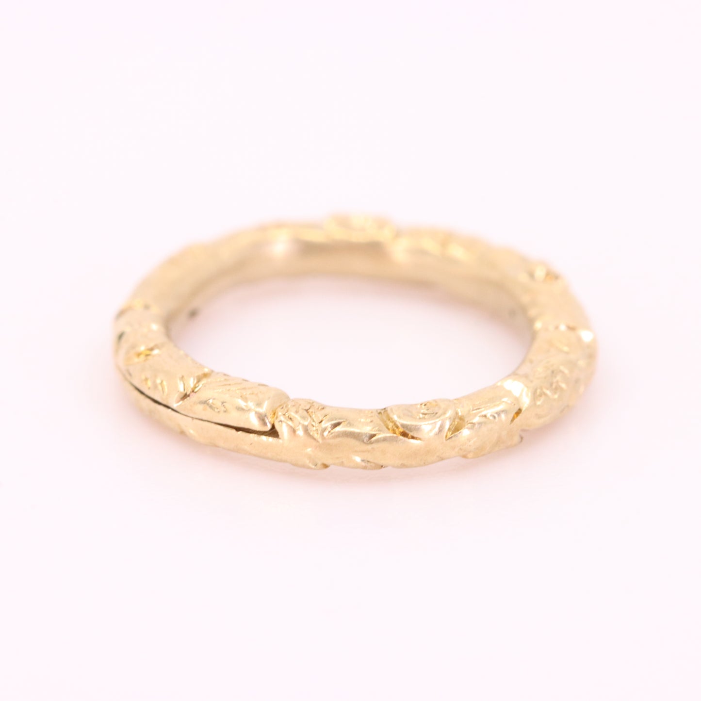 Vintage 9ct Yellow Gold Engraved Split Ring Suspension Loop Pendant Bail Finding