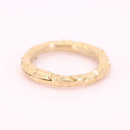 Vintage 9ct Yellow Gold Engraved Split Ring Suspension Loop Pendant Bail Finding