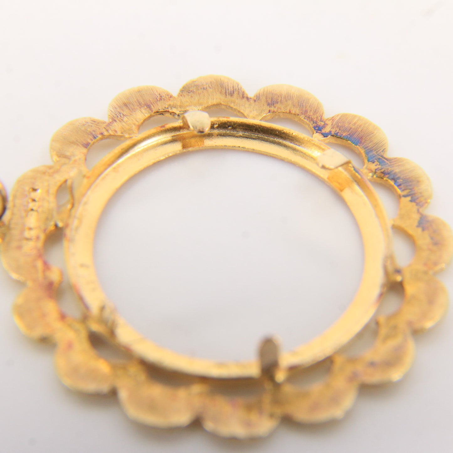 Vintage 9ct Hallmarked Gold Half Sovereign Pendant Mount Frame Charm Gift
