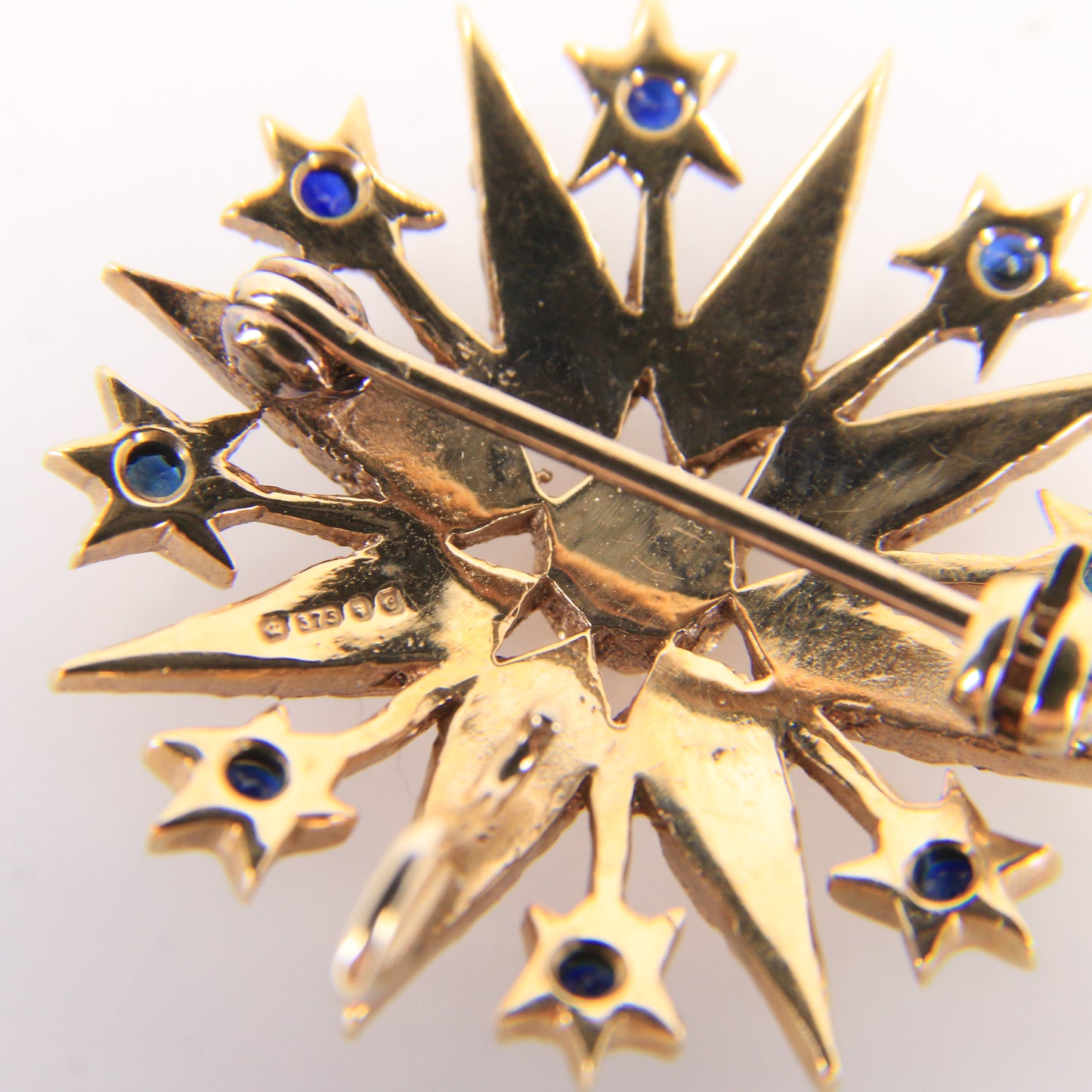 Vintage 9ct Hallmarked Yellow Gold Sapphire Seed Pearl Star Pendant Brooch
