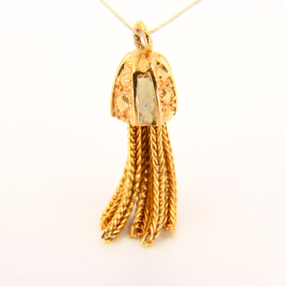 Vintage 18K Tassel Charm Unmarked 18 Carat Yellow Gold Pendant