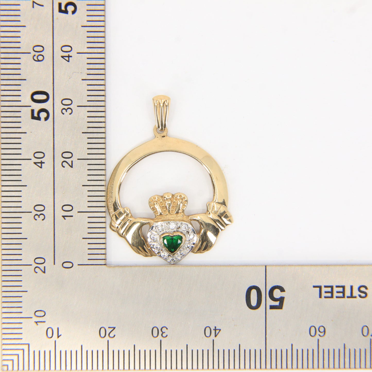 Vintage 9ct Gold Hallmarked Claddagh Pendant CZ & Green Jadeite Heart