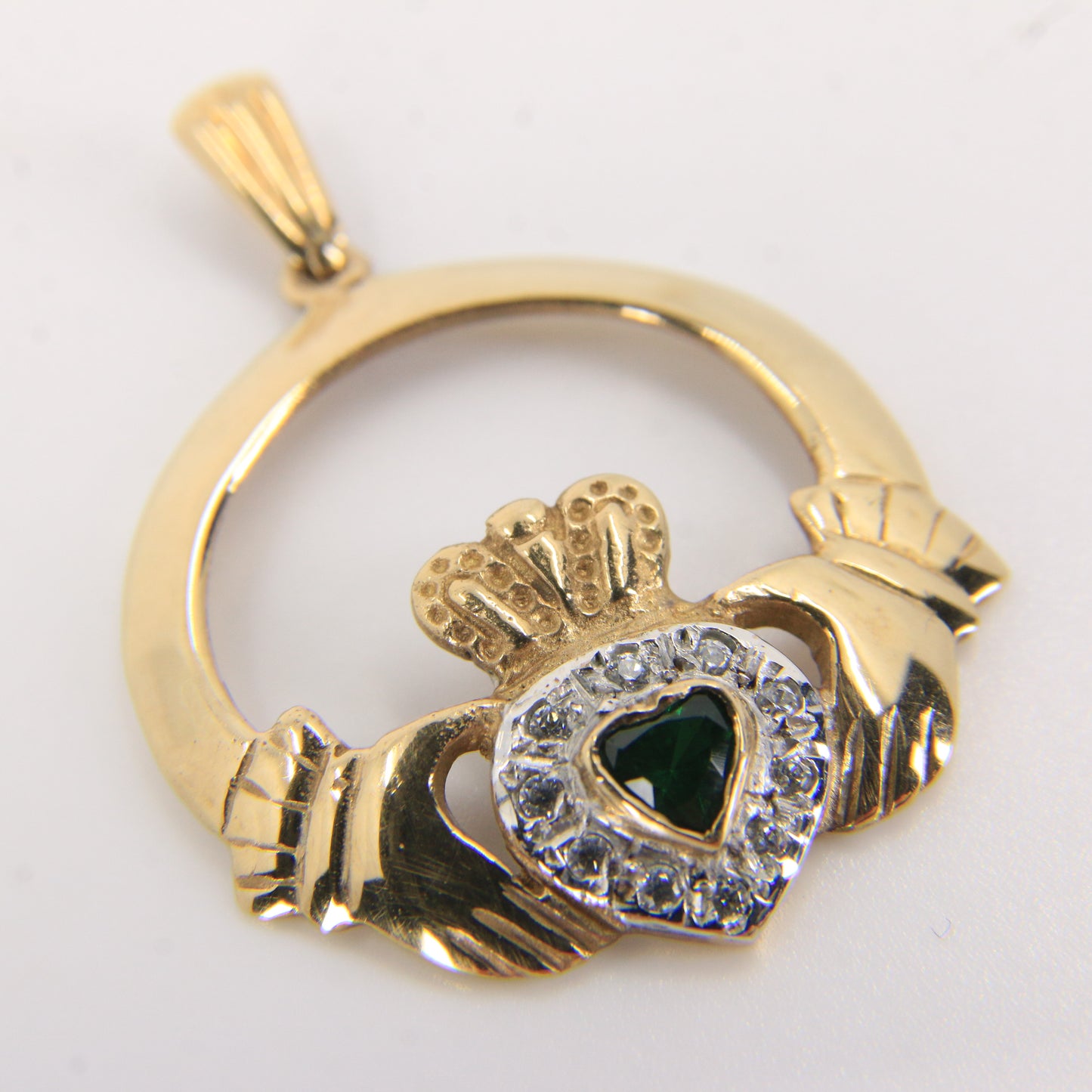 Vintage 9ct Gold Hallmarked Claddagh Pendant CZ & Green Jadeite Heart