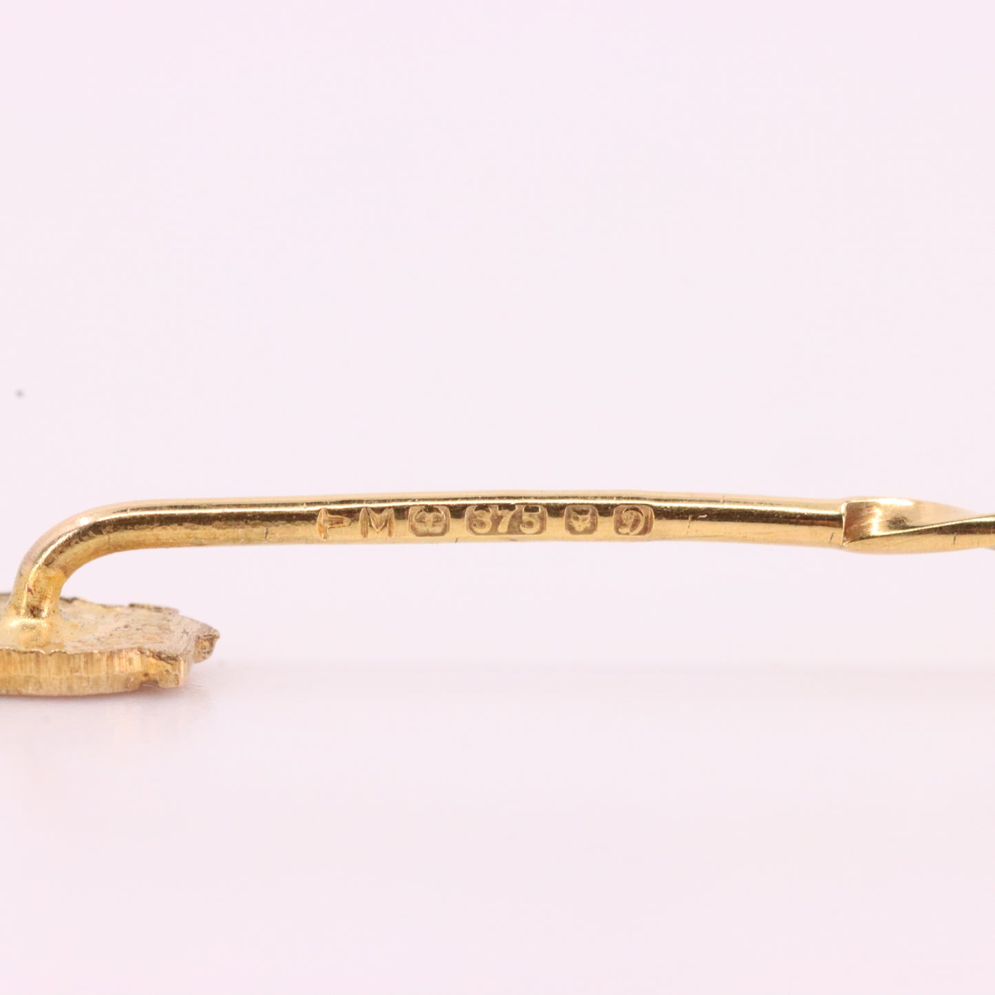 Vintage 9ct Hallmarked Yellow Gold Playboy Bunny Tie Pin Bow Tie Boxed Gift