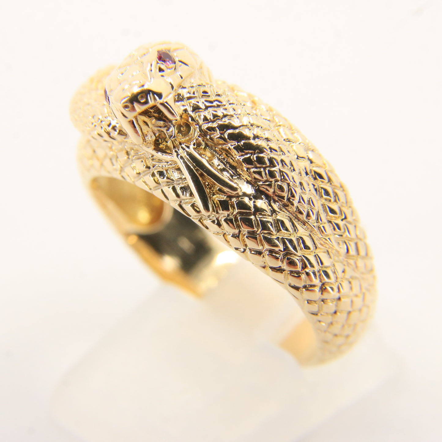 Vintage 9ct Yellow Gold Coiled Snake Ring Red Gem Eyes UK Size T 1/2 Boxed