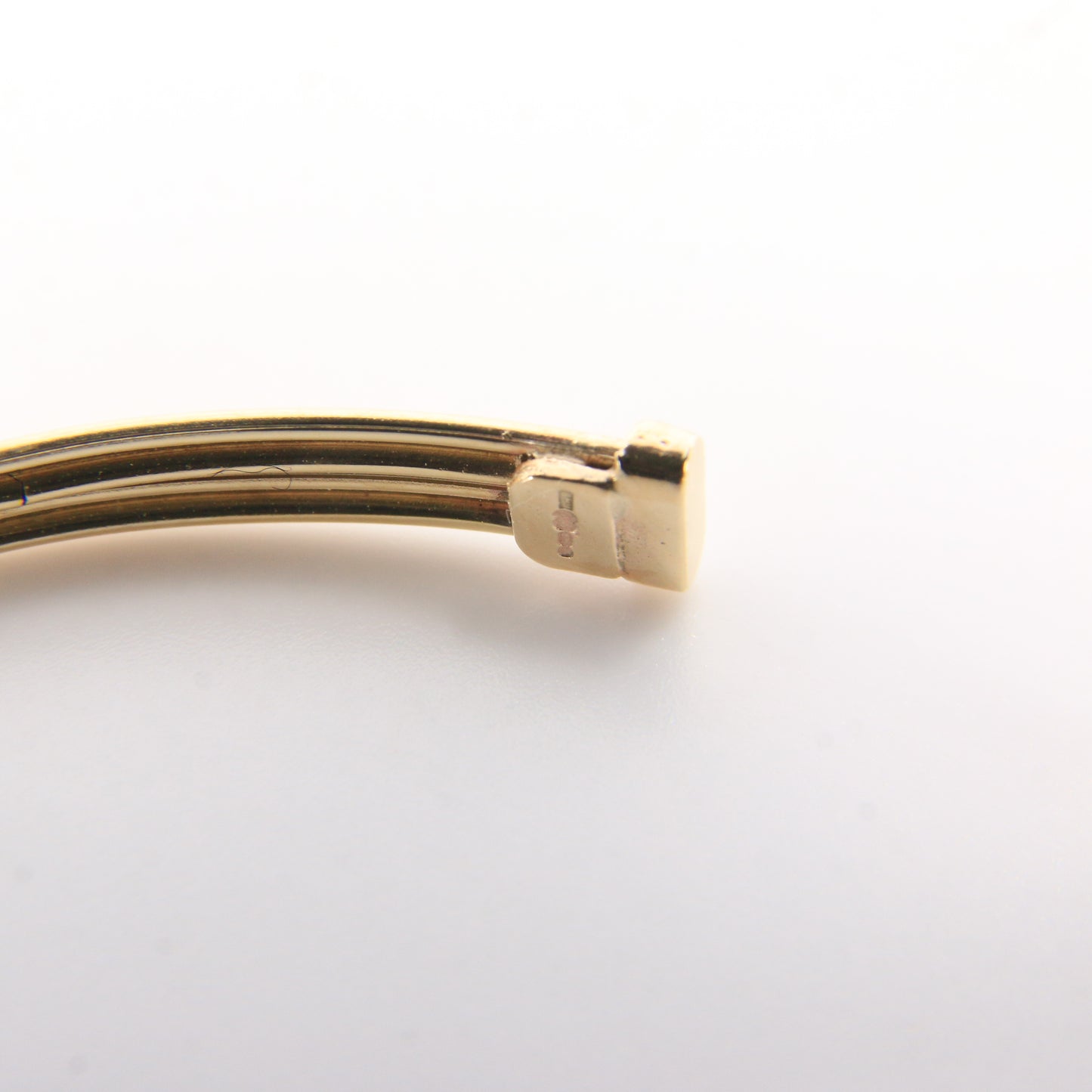 Vintage 9ct Hallmarked Gold Irish Claddagh Bangle Onyx CZ Bracelet Boxed Gift