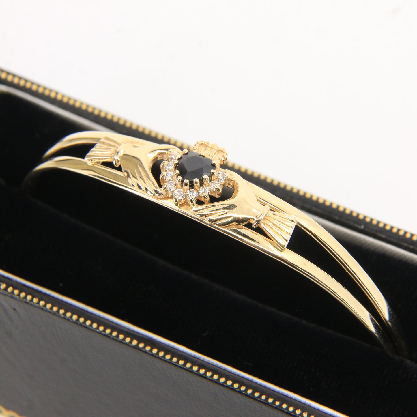 Vintage 9ct Hallmarked Gold Irish Claddagh Bangle Onyx CZ Bracelet Boxed Gift