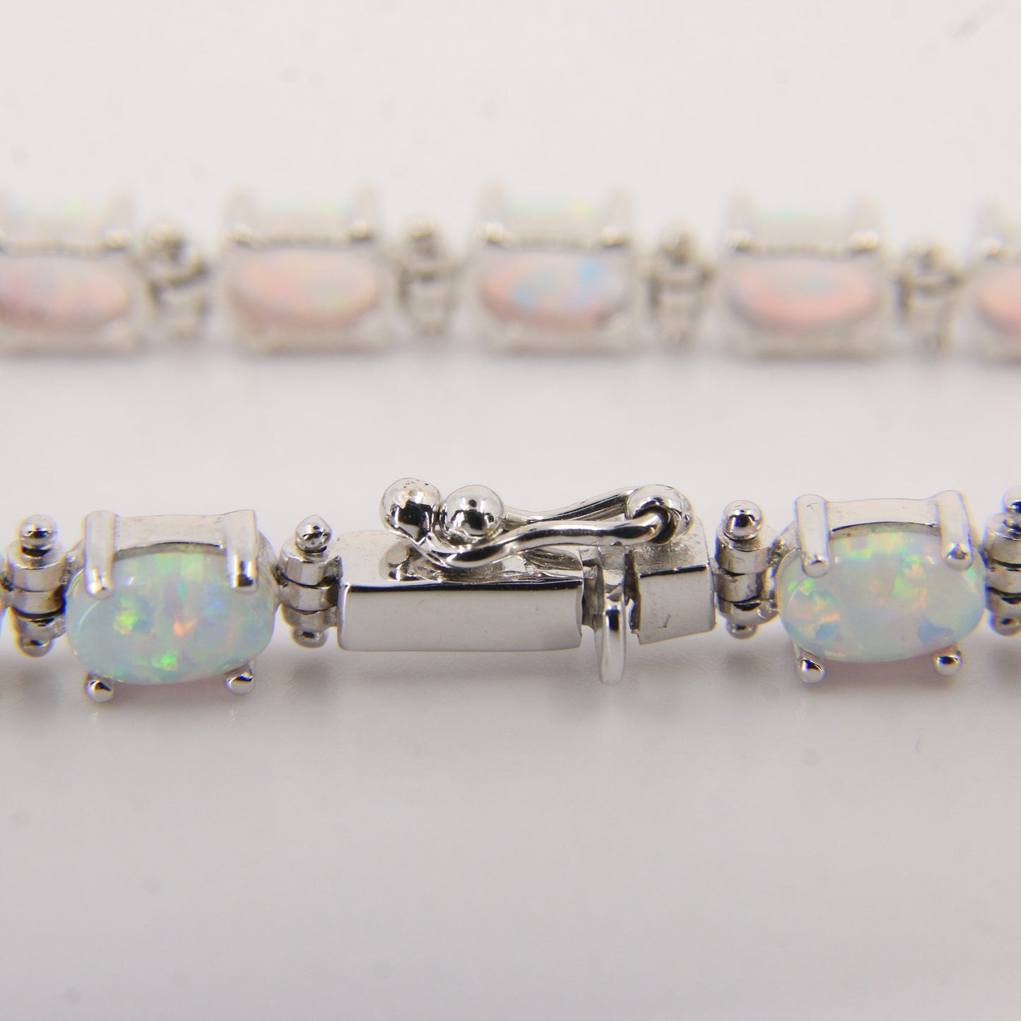 Vintage 14k White Gold Opal Bracelet 7.3 inch Oval Link Tennis Style Boxed