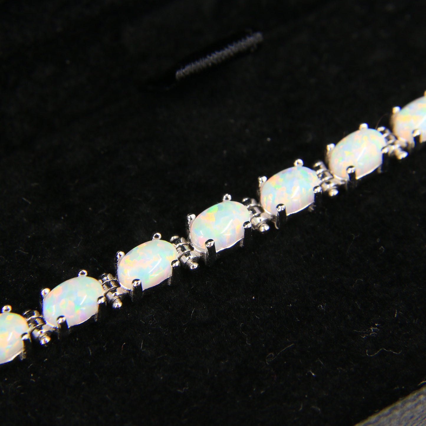 Vintage 14k White Gold Opal Bracelet 7.3 inch Oval Link Tennis Style Boxed