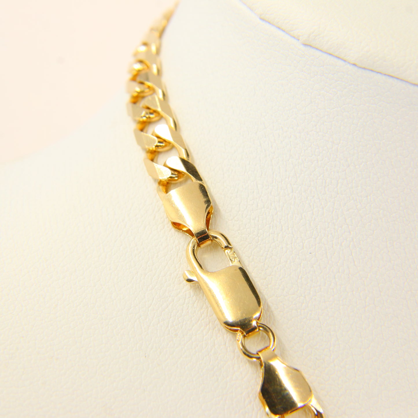 Vintage 9ct Heavy Solid Gold Chain Necklace Hallmarked Yellow Gold