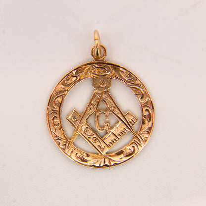 Antique 9ct Masonic Pendant Hallmarked 1912 Chester Yellow Gold Mason Fob Freemason Charm