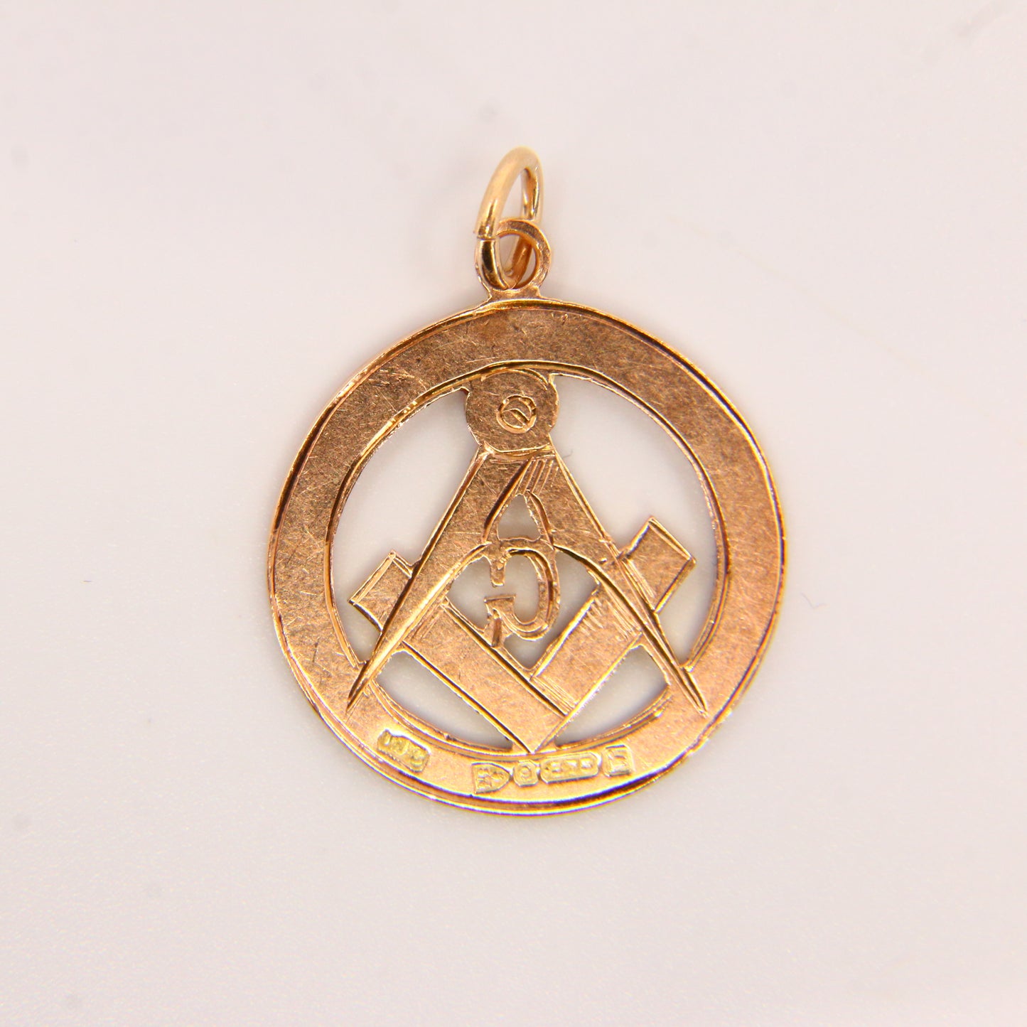 Antique 9ct Masonic Pendant Hallmarked 1912 Chester Yellow Gold Mason Fob Freemason Charm