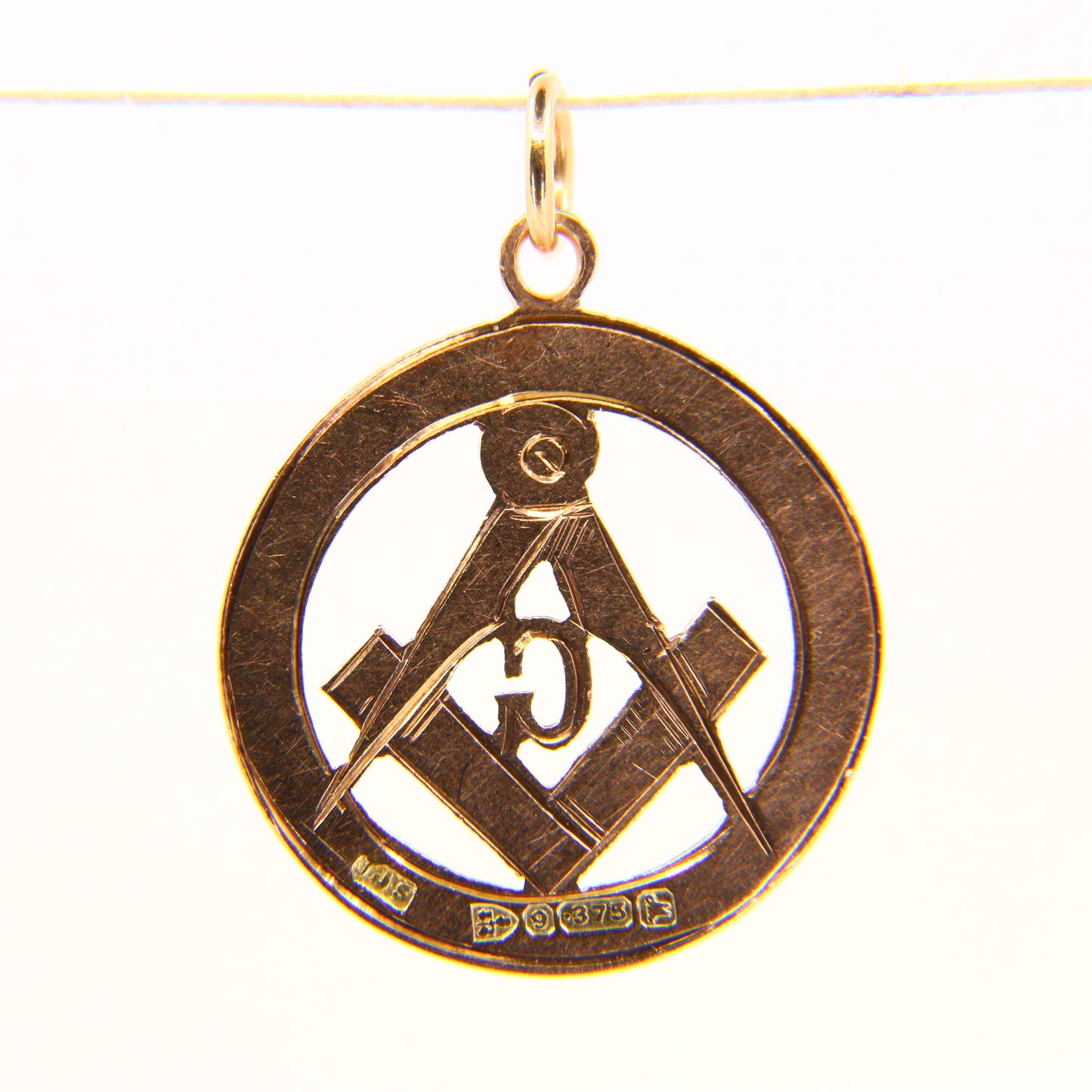 Antique 9ct Masonic Pendant Hallmarked 1912 Chester Yellow Gold Mason Fob Freemason Charm