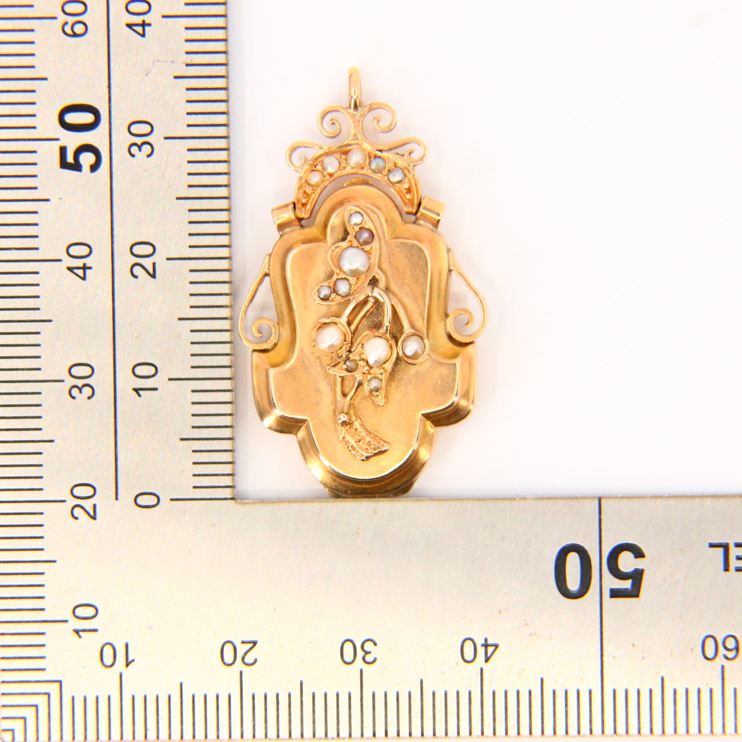 Antique 18K Seed Pearl Set Pendant Locket 18ct Yellow Gold Charm Photo Locket