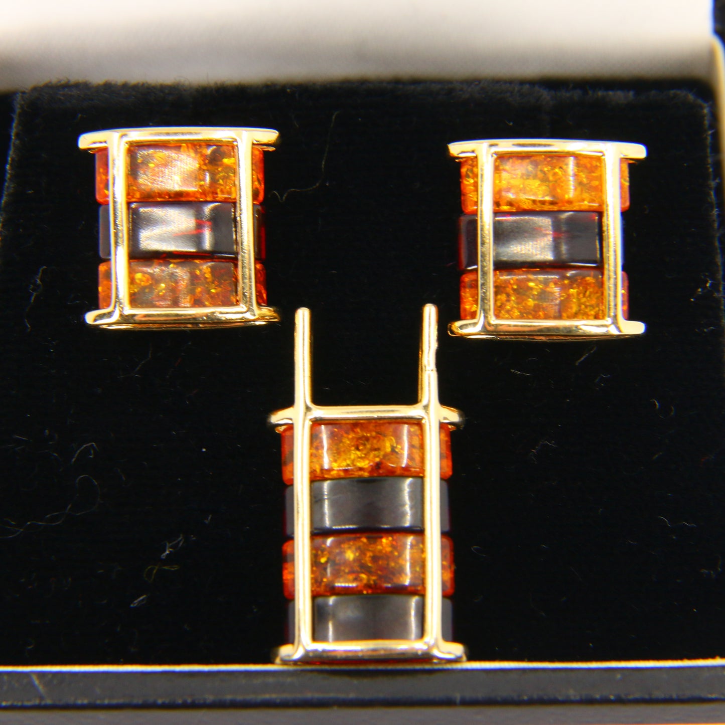 Vintage 14 Carat Amber Gold Pendant Earring Set 14k Polish Amber Jewellery Set