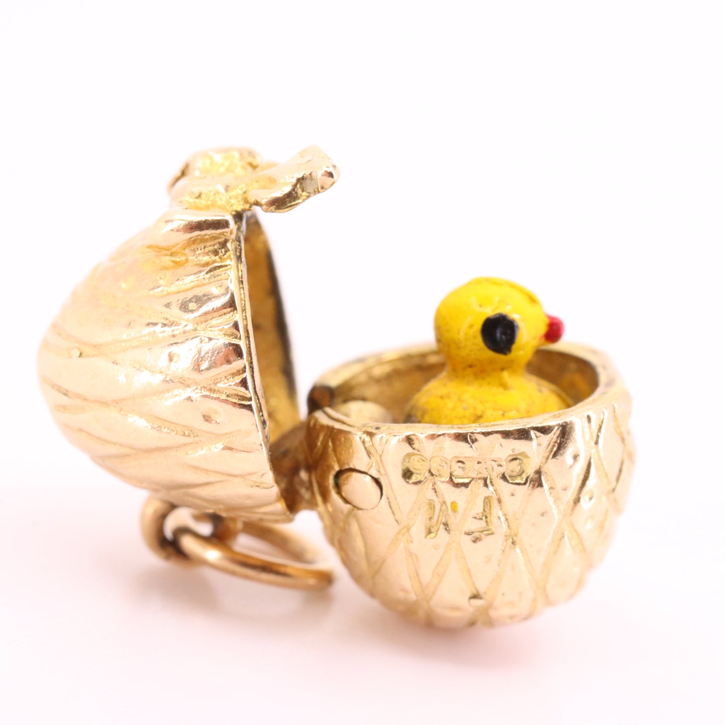 Vintage 9ct Hallmarked Yellow Gold Enamel Chick Opening Egg Charm Pendant Gift