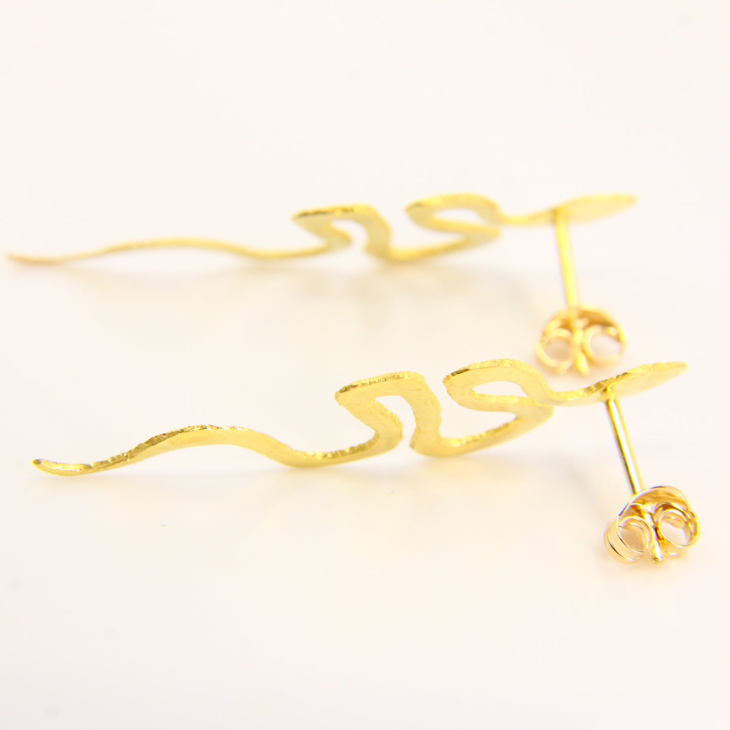 Vintage 9ct Textured Yellow Gold Snake Earrings Set 9 Carat For Pierced Ears