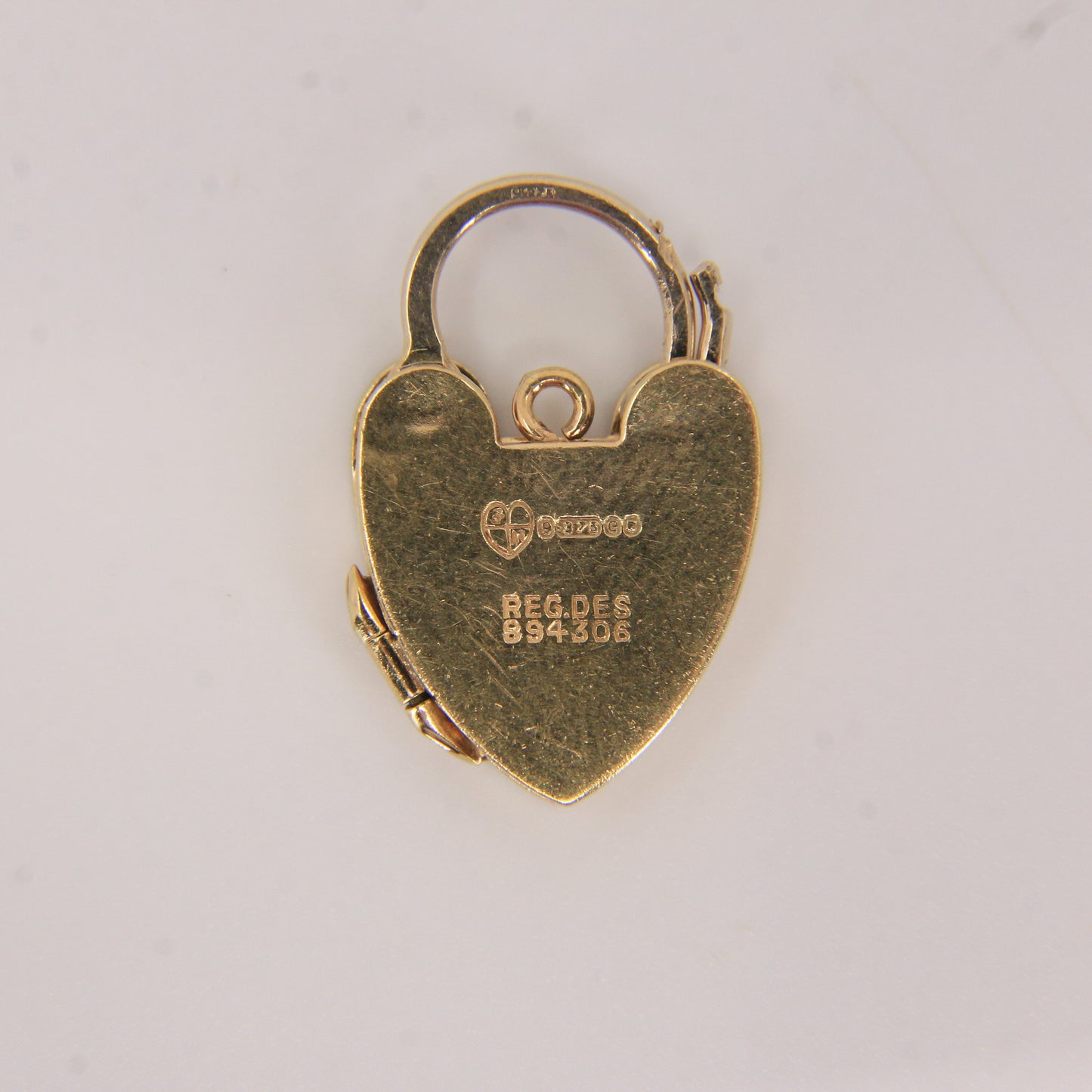 Vintage 9ct Hallmarked Yellow Gold Heart Padlock Photo Locket Pendant Rare Gift