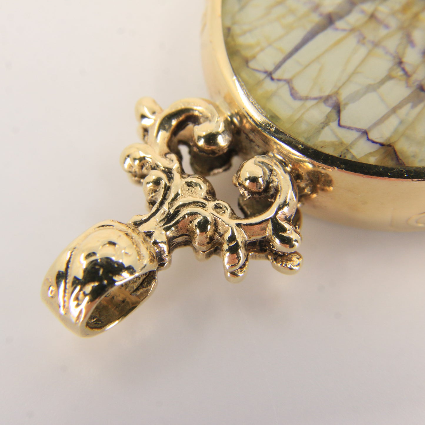 Vintage 9ct Gold Hallmarked Malachite & Blue John Pendant