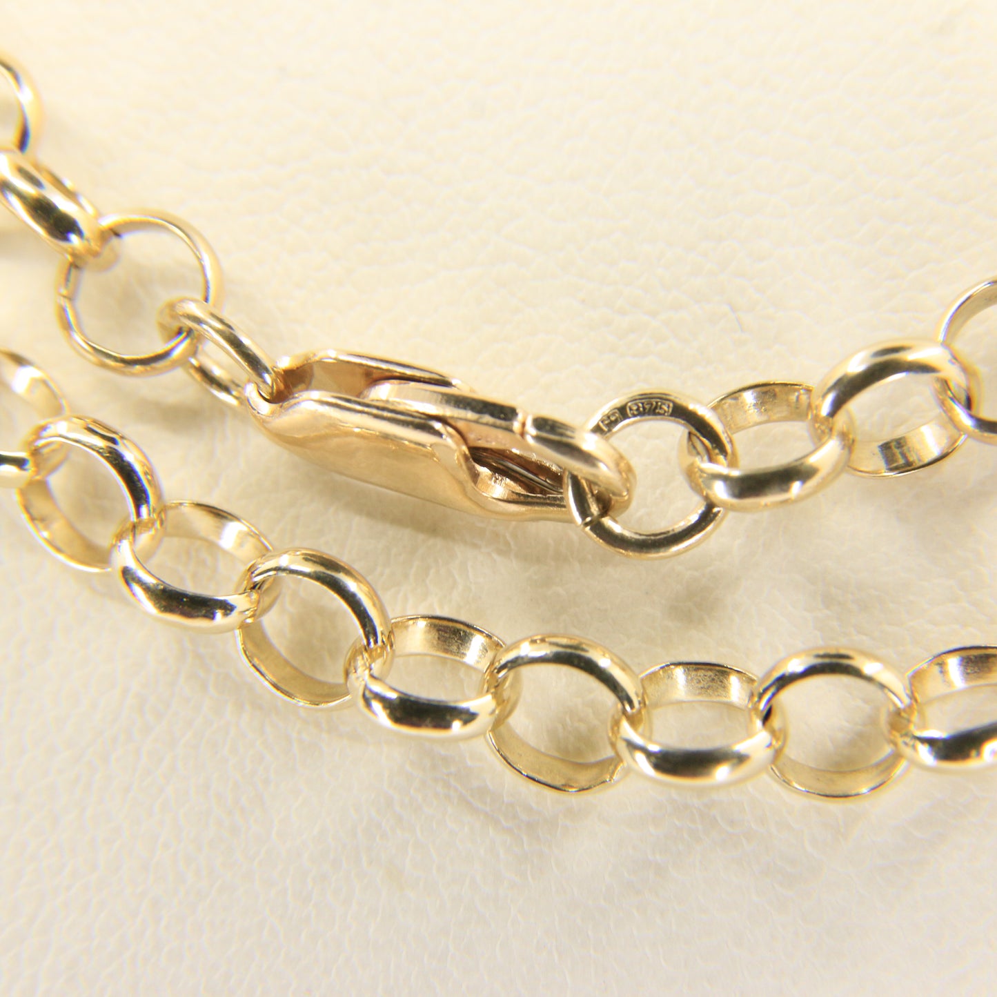 Vintage 9ct Gold Hallmarked 30 Inch Belcher Chain Necklace Boxed