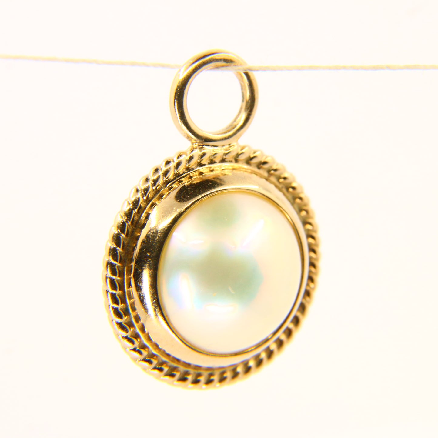 Vintage 9ct Pearl Halo Circle Pendant Solid Gold 9 Carat Yellow Gold Charm Gift