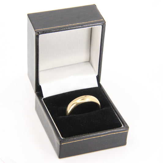 Vintage 9ct Gold Hallmarked Wedding Band Ring UK Size V Boxed