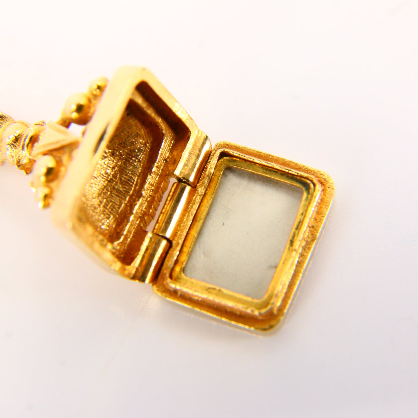 Vintage 9ct Fob Locket Drop Pendant Hallmarked 9 Carat Solid Yellow Gold Charm Gift