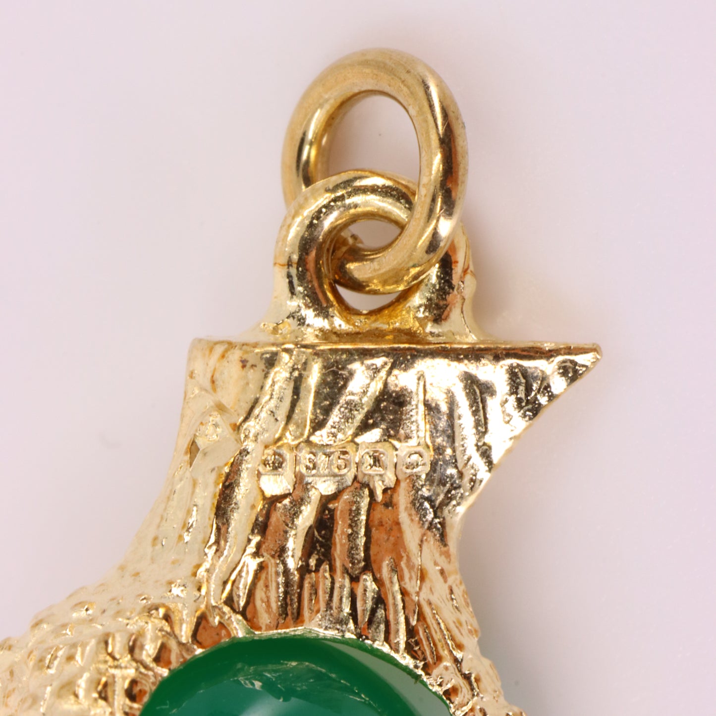 Vintage 9ct Hallmarked Yellow Gold Jade Dragon Claw Talisman Pendant Charm
