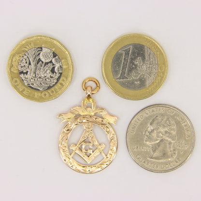Vintage 9ct Gold Masonic G Pendant Freemason Symbol Member Charm Engraved Detail
