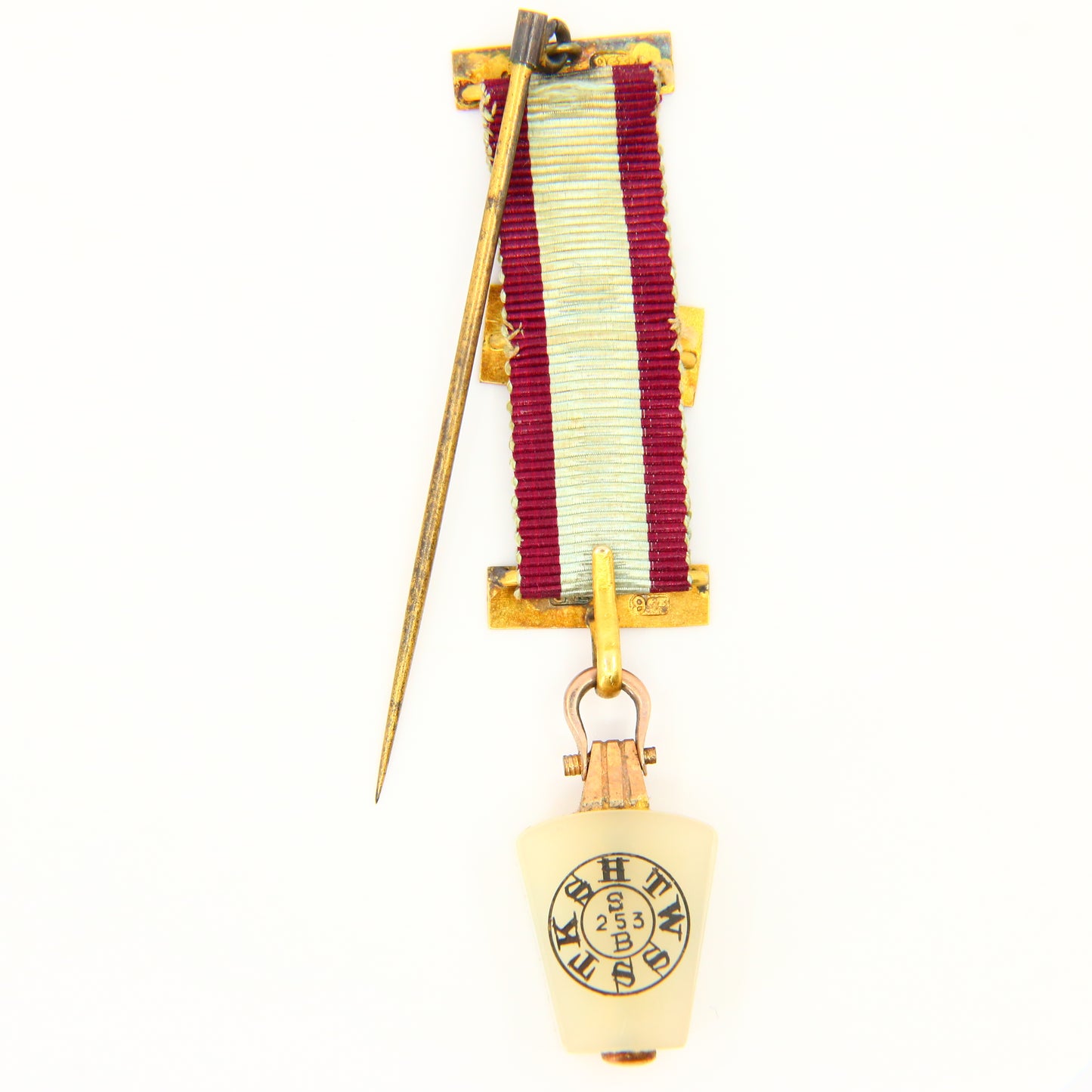 Vintage 9ct Masonic Ribbon Key Fob Yellow Gold Chalcedony Mason Pin Jewels & Medals