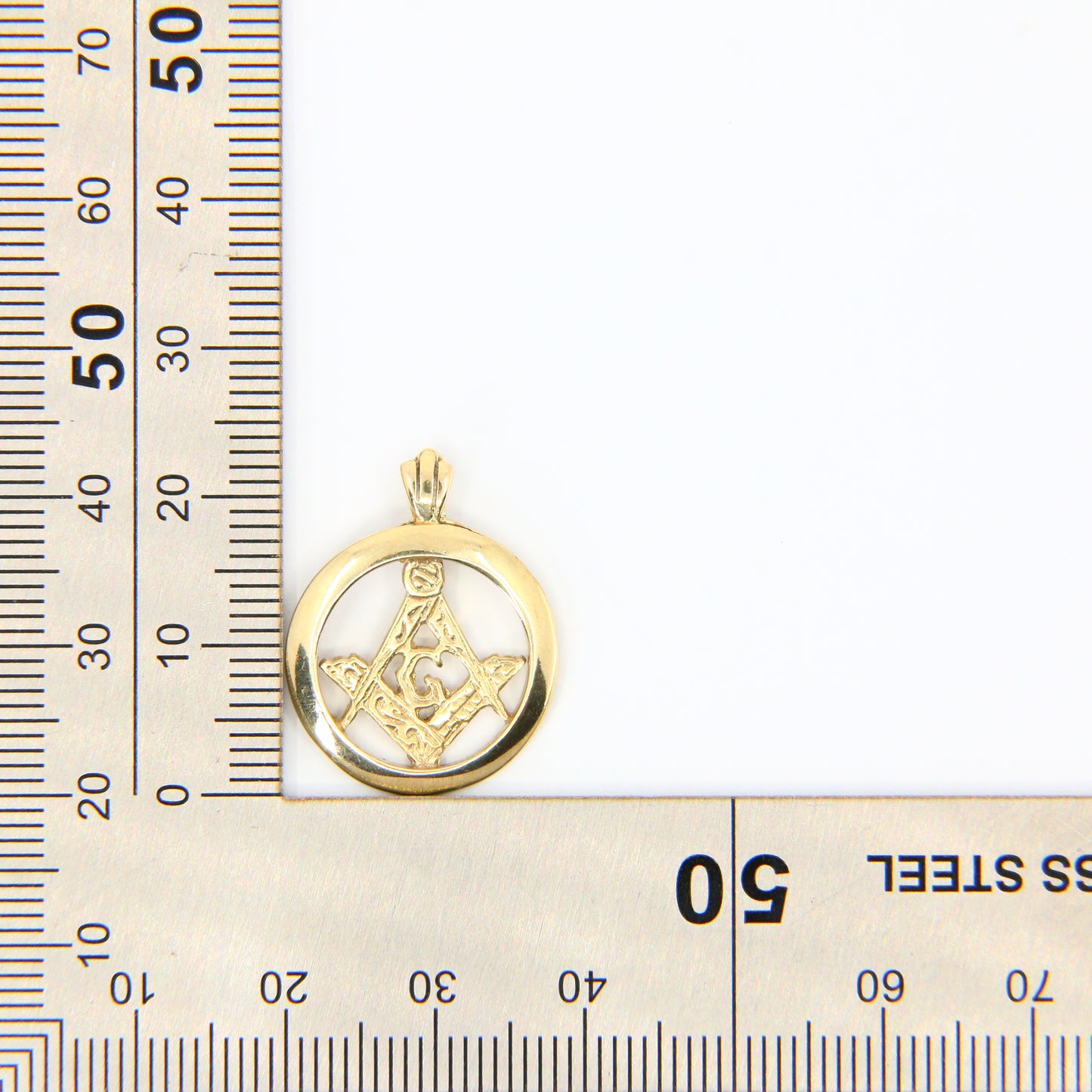 Vintage 9ct Masonic Freemasons Charm Yellow Gold Pendant Circle G Ruler Emblem