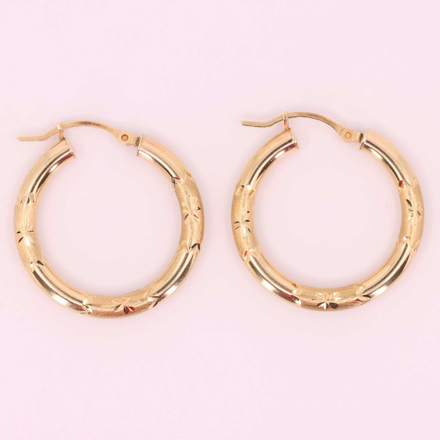 Vintage 9ct Hallmarked Gold Diamond Cut Textured Hoop Earrings 25mm Boxed Gift