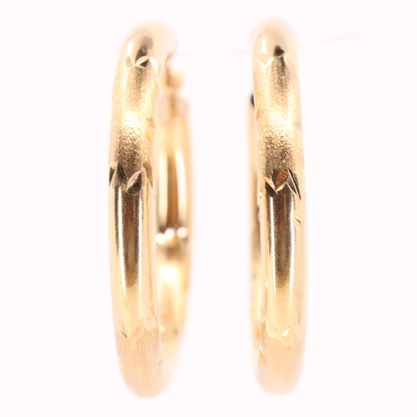 Vintage 9ct Hallmarked Gold Diamond Cut Textured Hoop Earrings 25mm Boxed Gift