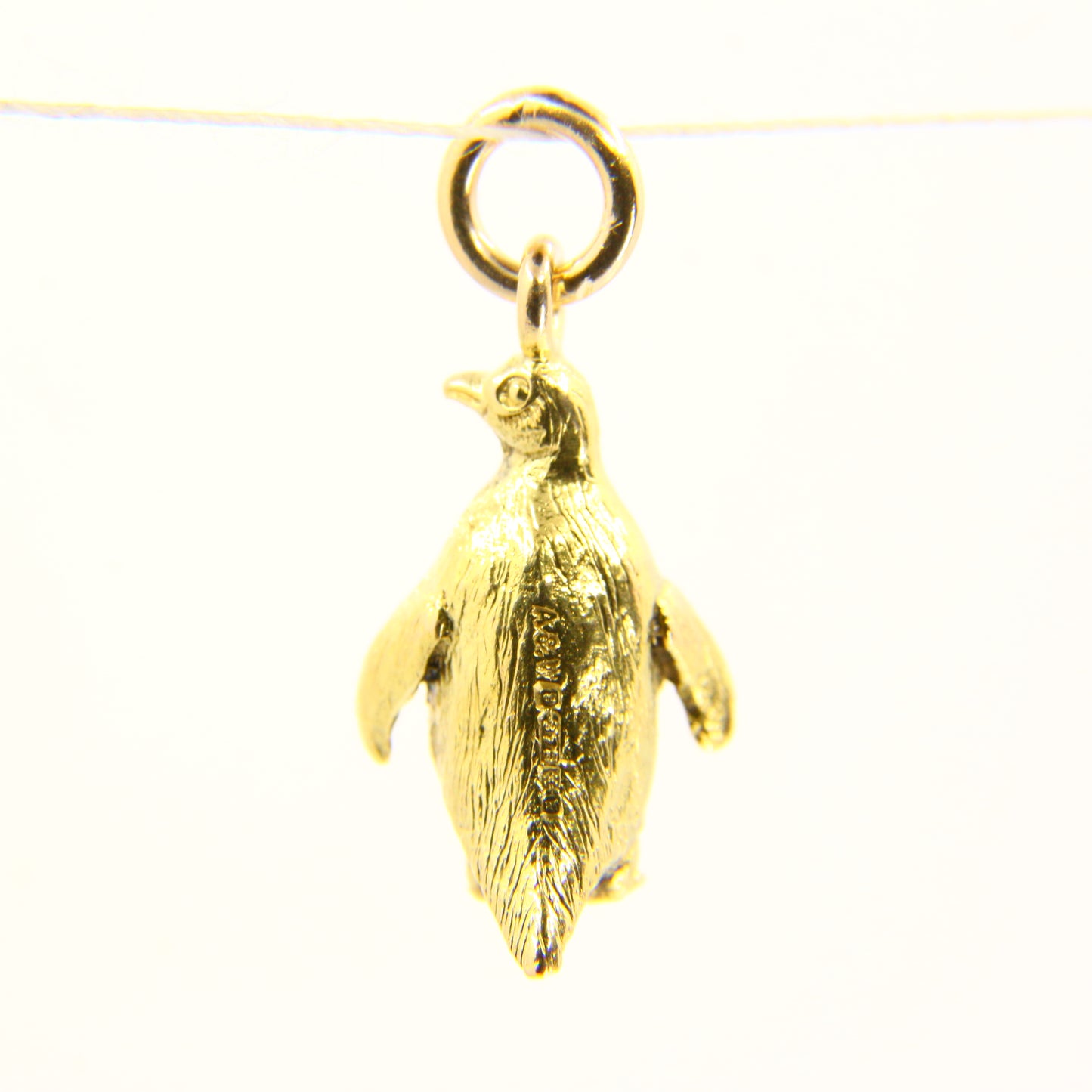 Vintage 9ct Penguin Charm Yellow Gold Pendant Hallmarked Standing Animal Charm