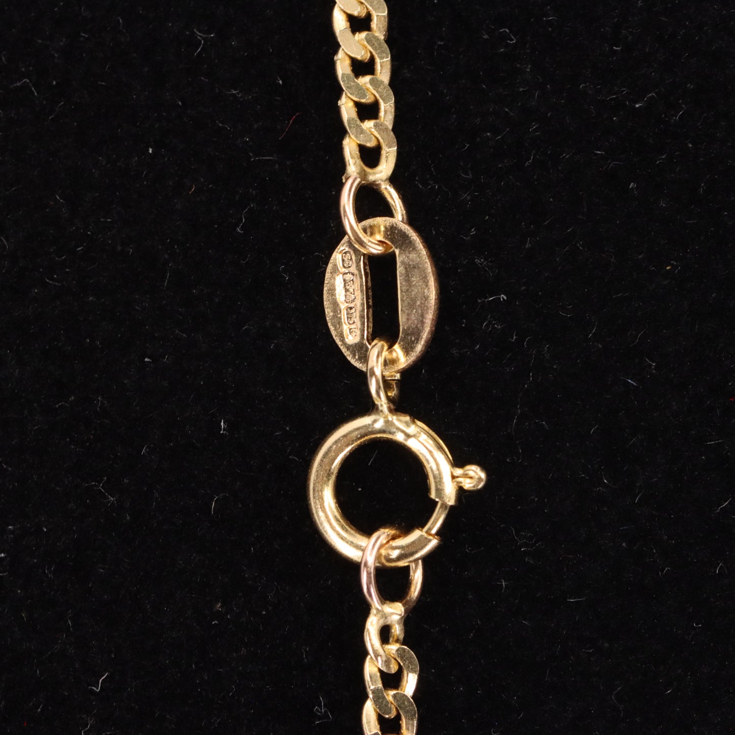 Vintage 9ct Hallmarked Gold Celtic Cross Pendant Necklace 20 Inch Boxed Gift