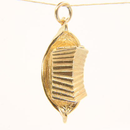 Vintage 9ct Hallmarked Noahs Ark Opening Boat Pendant Charm