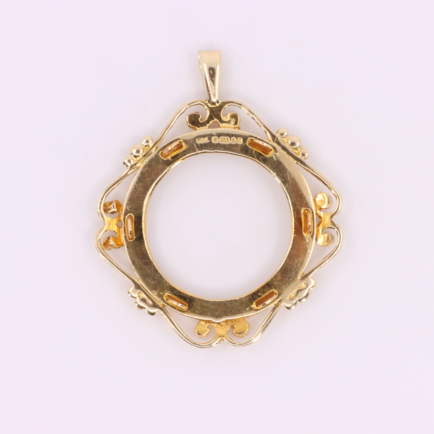 Vintage 9ct Hallmarked Gold Full Sovereign Coin Mount Pendant Display Frame