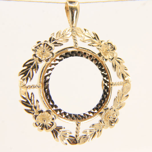 Vintage 9ct Gold Hallmarked Half Sovereign Coin Frame Floral Pendant