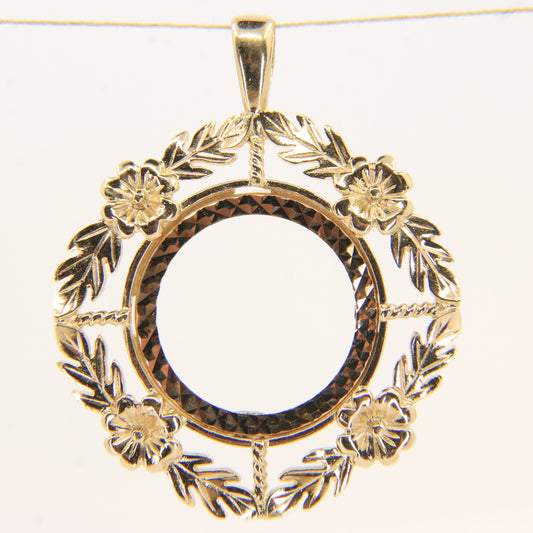 Vintage 9ct Gold Hallmarked Half Sovereign Coin Frame Floral Pendant
