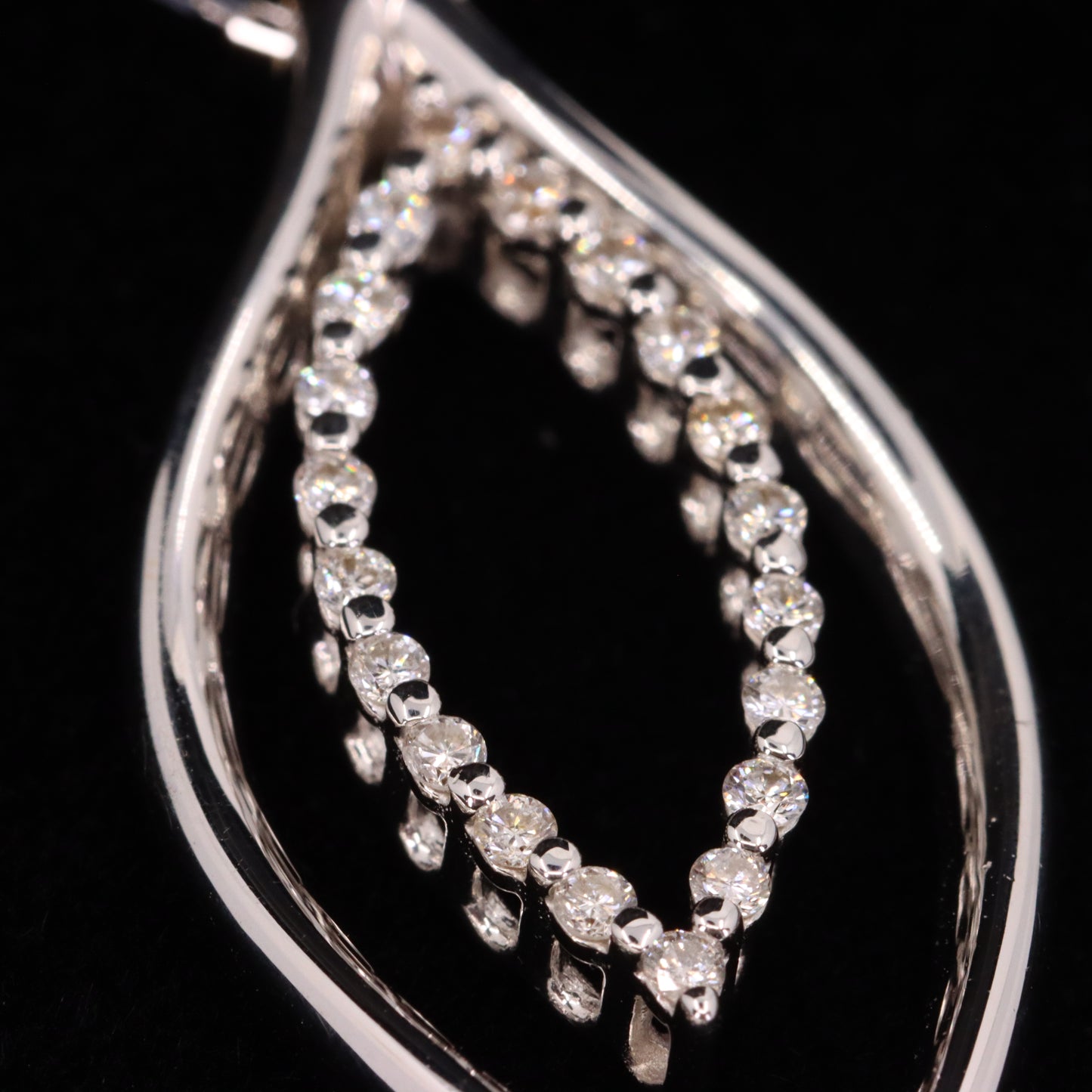 Vintage 18ct Hallmarked Chimento White Gold Diamond 18 Inch Pendant Necklace