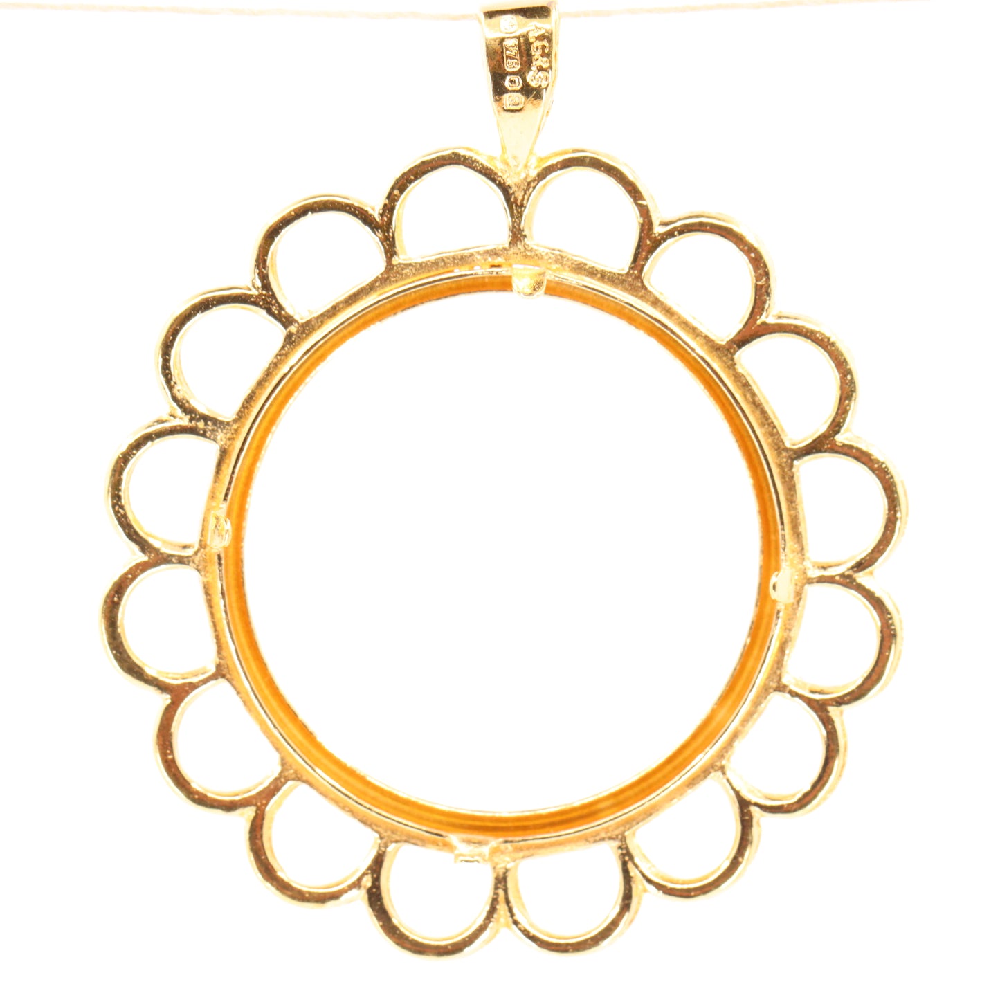 Vintage 9ct Hallmarked Gold Full Sovereign Coin Mount Pendant Display Frame