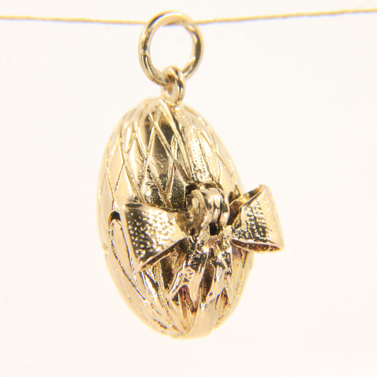 Vintage 9ct Hallmarked Opening Egg & Chick Charm Pendant Gold Gift