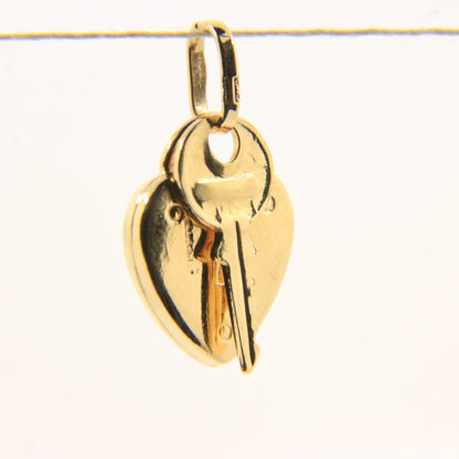 Vintage 18k Yellow Gold Heart & Key Charm Pendant Italian Love Gift