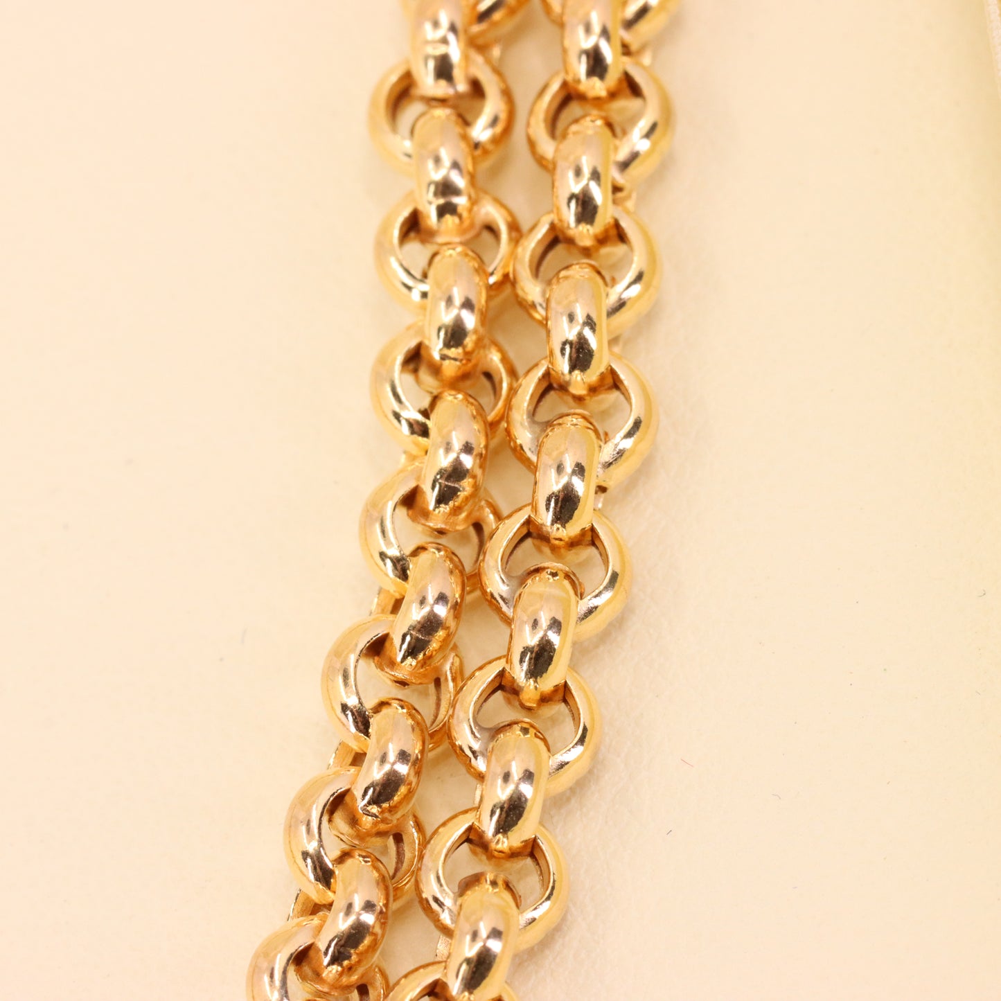 Vintage 9ct Hallmarked Yellow Gold 27 Inch 4mm Belcher Chain Necklace Boxed Gift